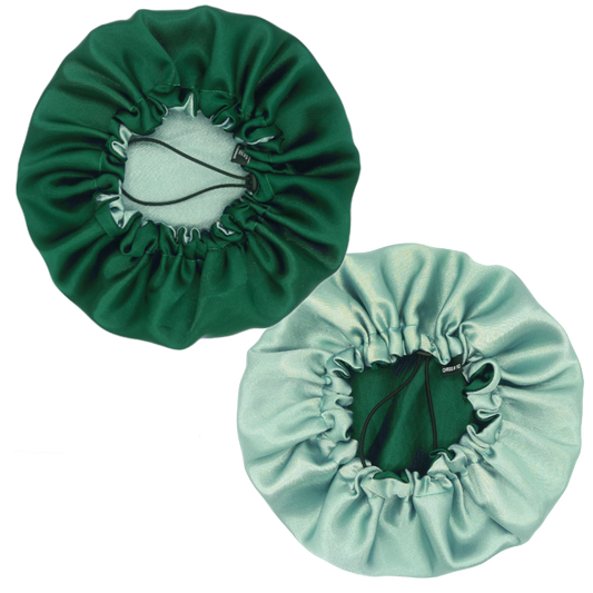 Bonnet en satin vert réversible ajustable "Emeraude"